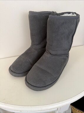 (2394) Dawgs Women's Gray Cozy Micr Giber Winter Boots, Size: 9
